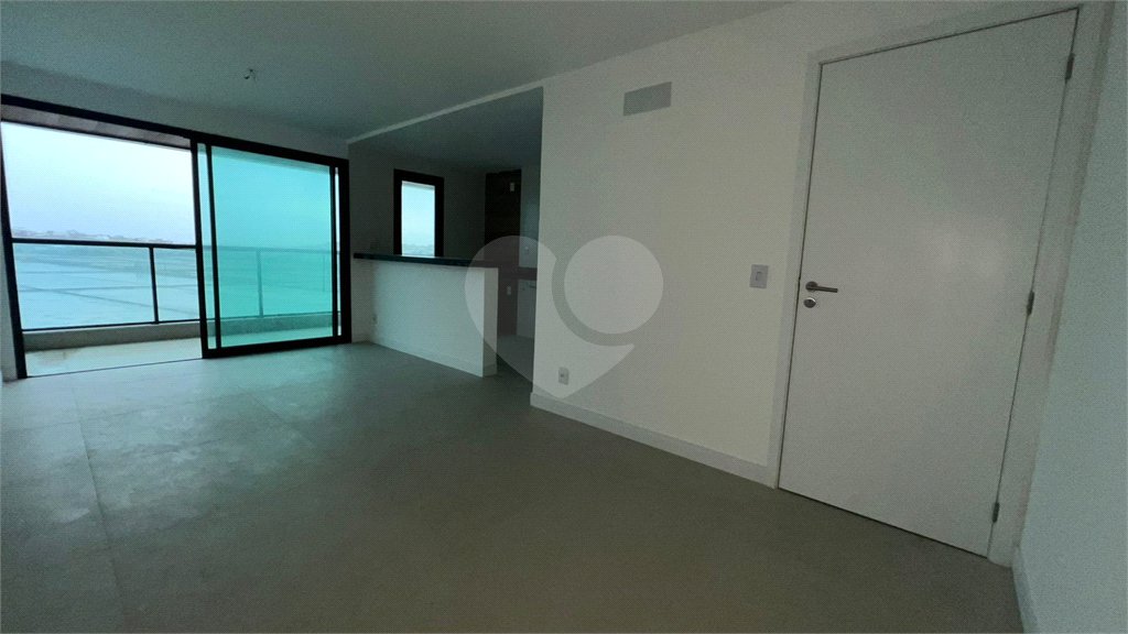 Apartamento à venda com 2 quartos, sendo 1 suíte, em Nova São Pedro, São Pedro da Aldeia, RJ