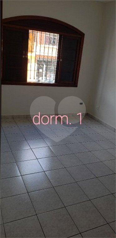 Sobrado à venda com 3 quartos em Vila Medeiros, São Paulo, SP