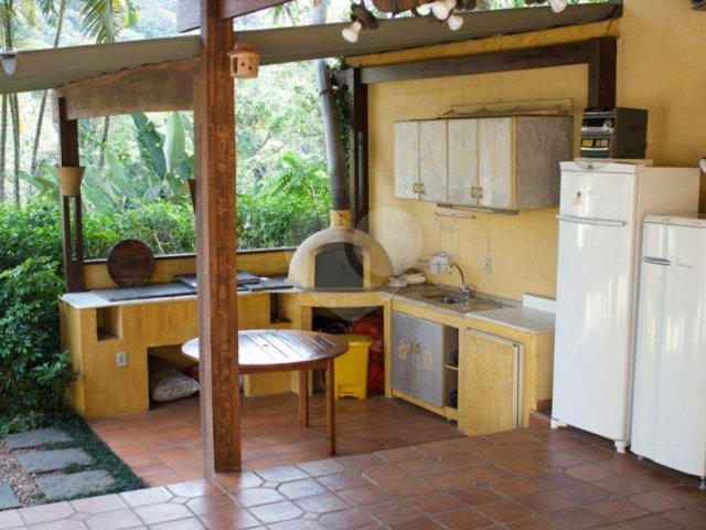 Casa à venda com 5 quartos, sendo 1 suíte,  em Tucuruvi, São Paulo, SP