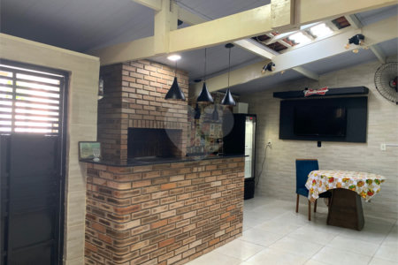 Casa Térrea à venda com 4 quartos, sendo 2 suítes, em Planalto Paulista, São Paulo, SP