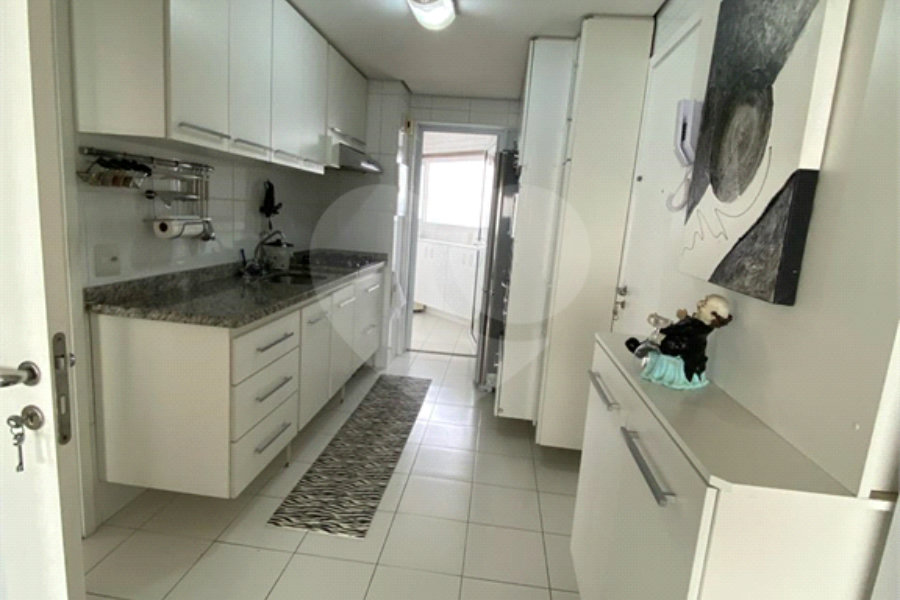 Apartamento à venda com 3 suítes em Santana, São Paulo, SP