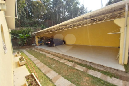 Chácara à venda ou para alugar com 3 quartos, sendo 1 suíte, em Chácaras Polozzi, Louveira, SP