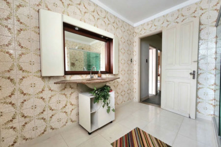 Casa com 3 dormitórios à venda, 198 m² por R$ 1.099.000,00 - Marapé - Santos/SP