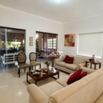 Casa à venda com 6 quartos, sendo 3 suítes,  em Santos Dumont, Três Lagoas, MS