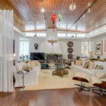 Casa Térrea à venda ou para alugar com 5 quartos, sendo 2 suítes,  em Jardim Prudência, São Paulo, SP