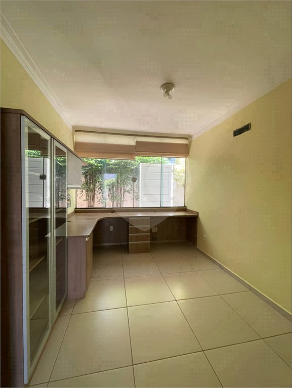 Casa à venda ou para alugar com 3 suítes em Jardim Salto Grande, Araraquara, SP