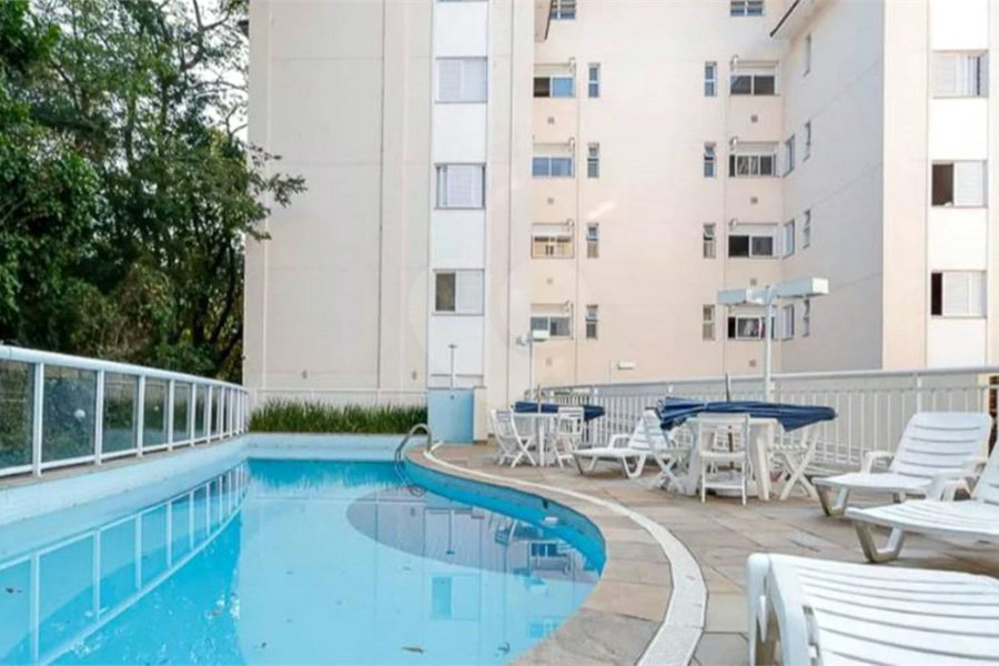 Apartamento à venda com 3 quartos, sendo 1 suíte, em Horto, São Paulo, SP