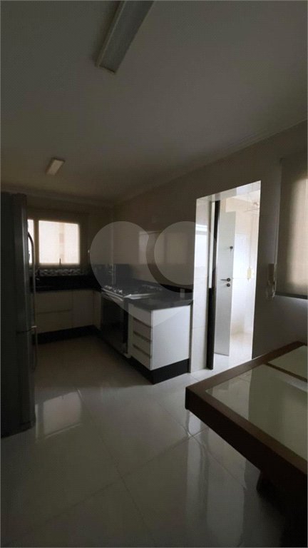 Apartamento à venda com 4 quartos, sendo 1 suíte, em Vila Monumento, São Paulo, SP