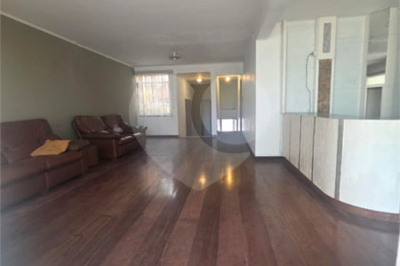 Sobrado para alugar com 3 quartos, sendo 1 suíte, em Vila Valparaíso, Santo André, SP