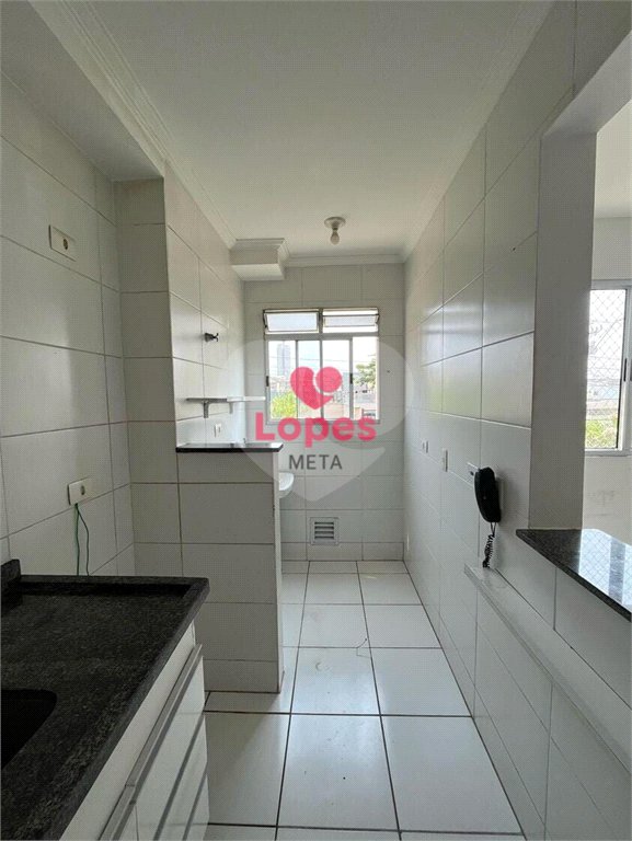 Apartamento à venda com 2 quartos em Loteamento Villa Branca, Jacareí, SP