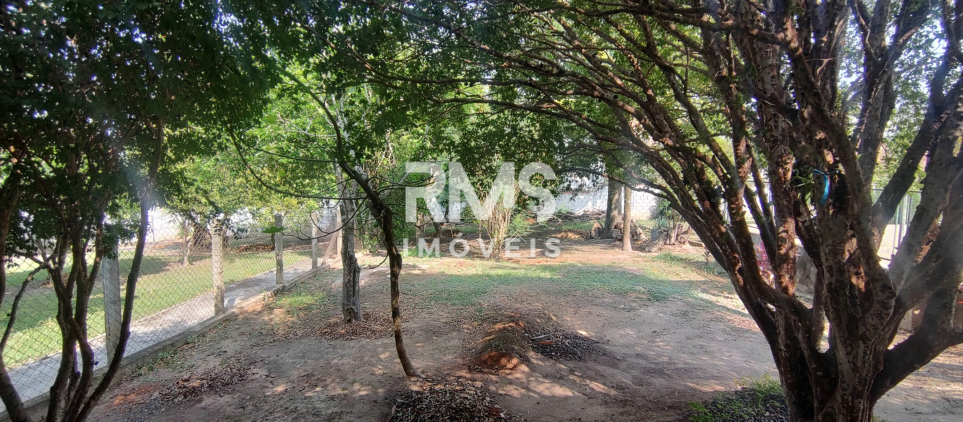 Chácara à venda com 4 quartos, sendo 2 suítes,  em Chácara Sete Quedas, Itu, SP