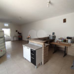 Casa à venda com 2 quartos, sendo 1 suíte, em Vila Santa Terezinha, Várzea Paulista, SP