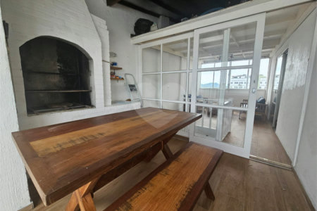 Cobertura à venda com 3 quartos, sendo 1 suíte,  no Centro, Cabo Frio, RJ