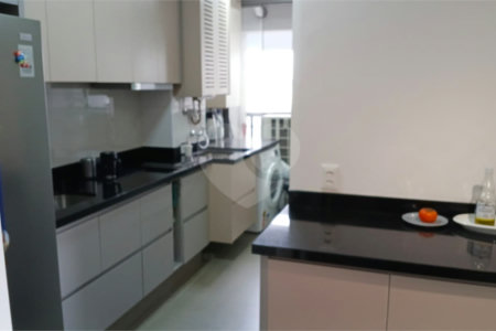 Apartamento à venda com 2 suítes em Brooklin, São Paulo, SP