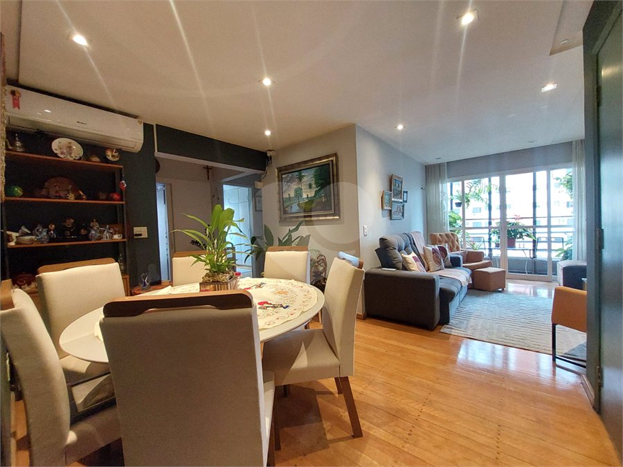 Apartamento à venda com 3 quartos, sendo 1 suíte, em Real Parque, São Paulo, SP
