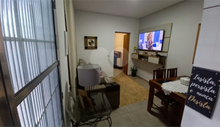 Casa à venda com 3 quartos em Jardim São Jorge, São Paulo, SP