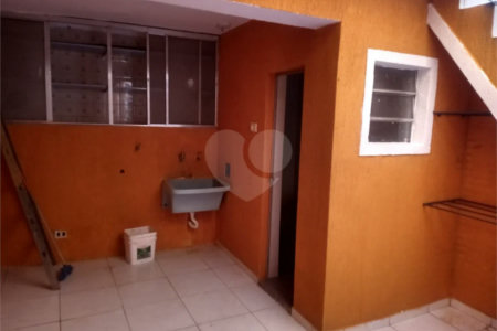 Sobrado à venda com 2 quartos em Vila Mazzei, São Paulo, SP