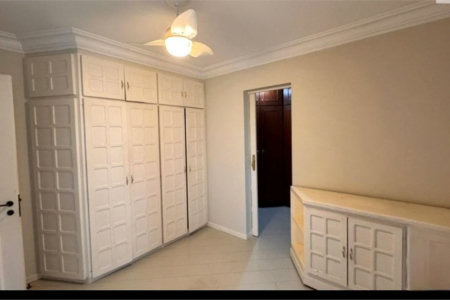 Apartamento à venda ou para alugar com 3 quartos, sendo 1 suíte, em Vila Andrade, São Paulo, SP