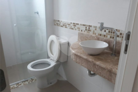 Apartamento à venda com 2 quartos, sendo 1 suíte,  em Jardim Brasil, São Roque, SP