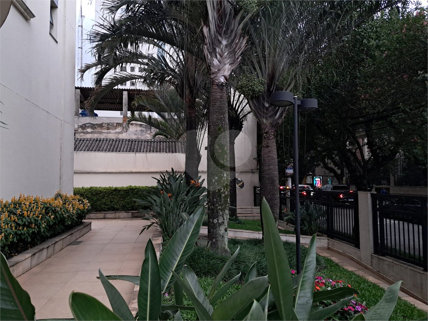 Apartamento à venda com 3 suítes em Vila Romana, São Paulo, SP