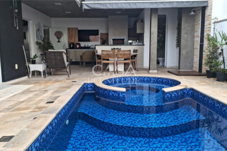 Casa em condomínio à venda com 5 suítes em Bairro da Vossoroca, Sorocaba, SP