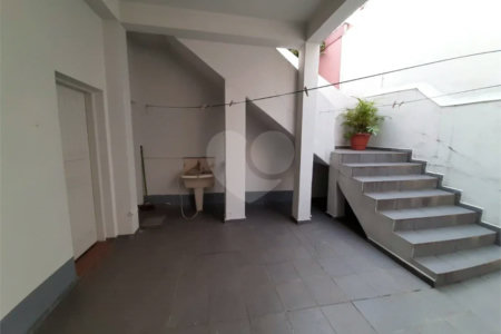 Sobrado à venda com 3 quartos, sendo 1 suíte,  em Jardim São Paulo(zona Norte), São Paulo, SP