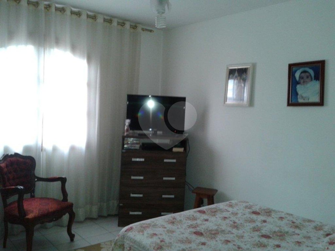 Sobrado à venda com 5 quartos, sendo 1 suíte, em Vila Mazzei, São Paulo, SP