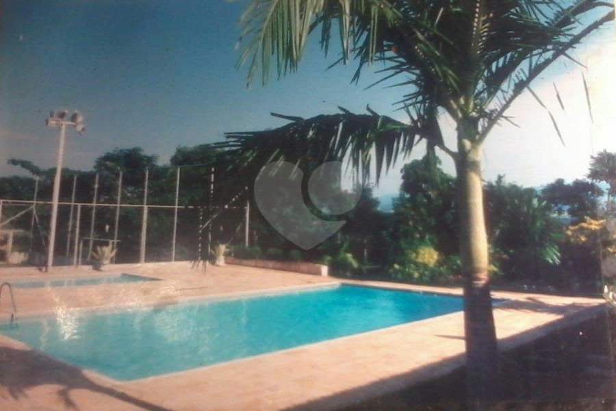 Casa à venda com 13 suítes no condomínio Pousada Pau Brasil, São Pedro - SP