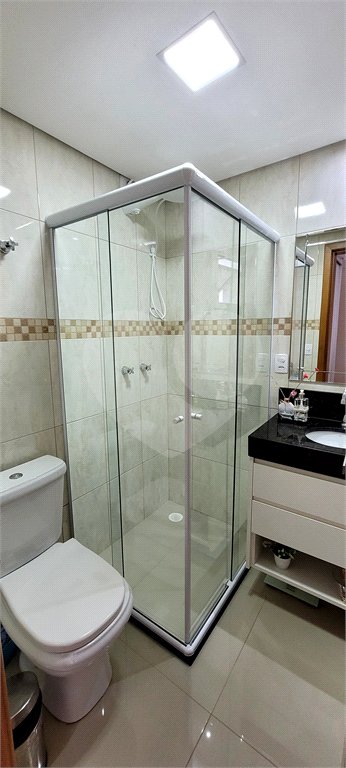 Sobrado à venda com 2 quartos, sendo 1 suíte,  em Chácara Santo Antônio (zona Leste), São Paulo, SP