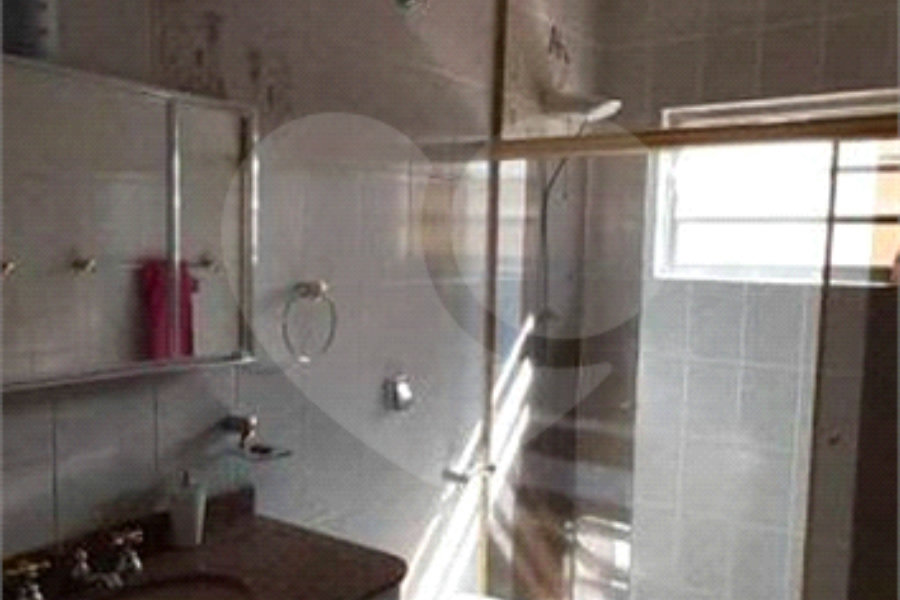 Sobrado à venda com 3 quartos, sendo 1 suíte, em Jaraguá, São Paulo, SP