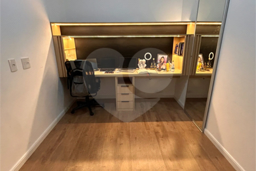 Apartamento à venda com 3 quartos, sendo 1 suíte, em Vila Andrade, São Paulo, SP