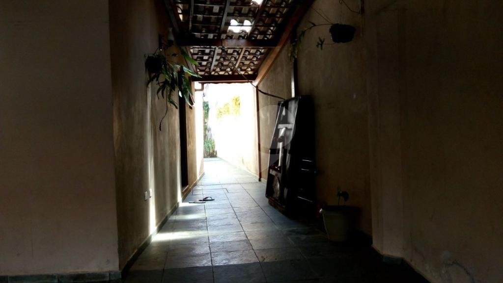 Sobrado à venda com 5 quartos, sendo 1 suíte, em Lapa de Baixo, São Paulo, SP