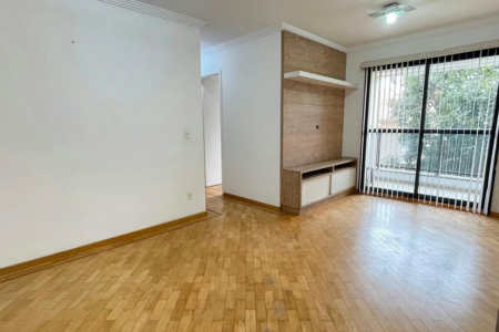 Apartamento à venda com 3 quartos, sendo 1 suíte, 2 vagas no Jardim Ester