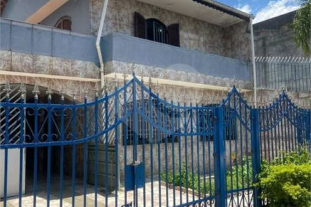Sobrado à venda com 3 quartos, sendo 1 suíte, em Vila Matilde, São Paulo, SP