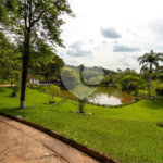 Casa à venda com 4 quartos, sendo 1 suíte,  no condomínio Sítio das Hortências, São Roque - SP