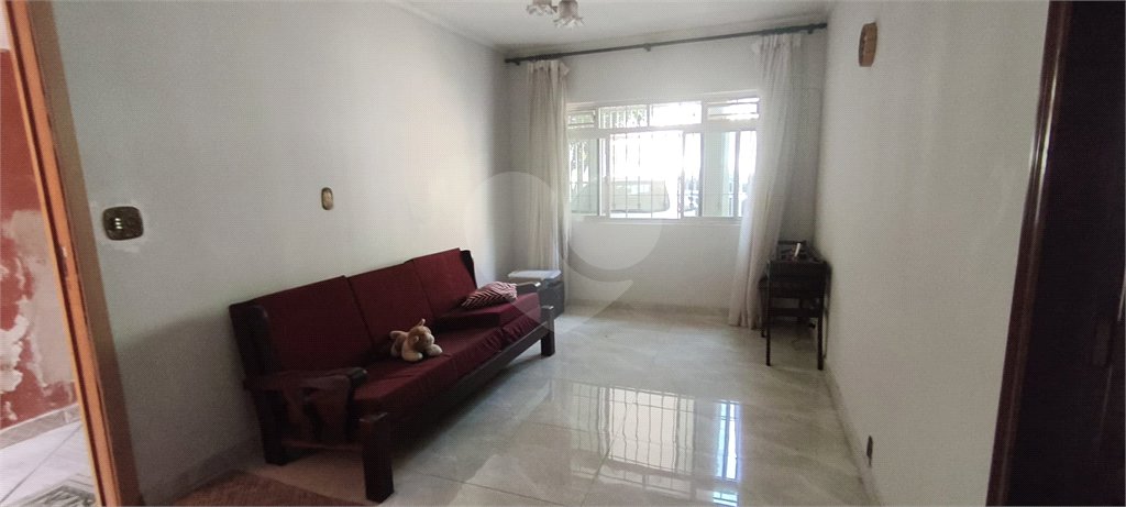 Casa para alugar com 6 quartos, sendo 2 suítes,  em Vila São João, Guarulhos, SP