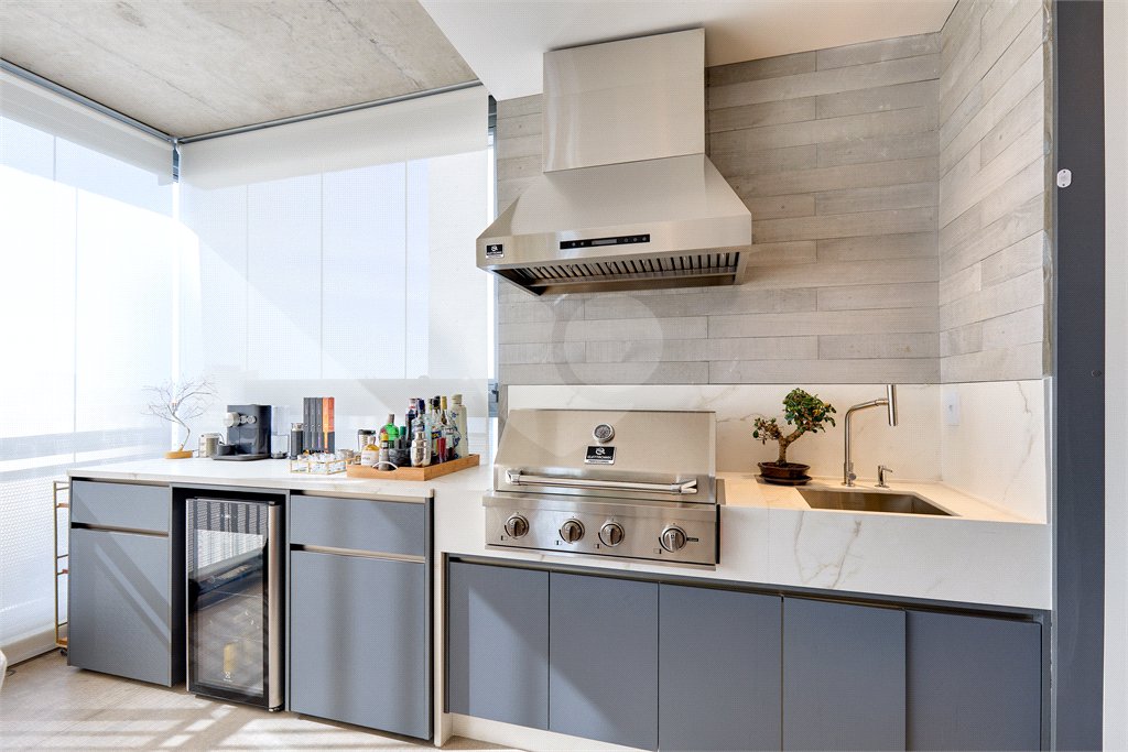 Apartamento à venda com 3 suítes em Brooklin, São Paulo, SP