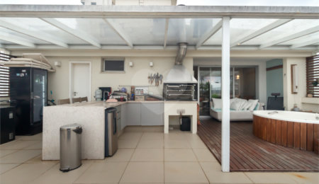 Apartamento à venda com 2 quartos, sendo 1 suíte, em Campo Belo, São Paulo, SP