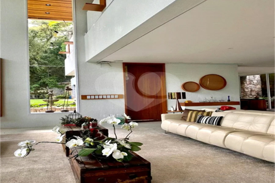 Casa à venda com 6 suítes no condomínio Alpes da Cantareira, Mairiporã - SP