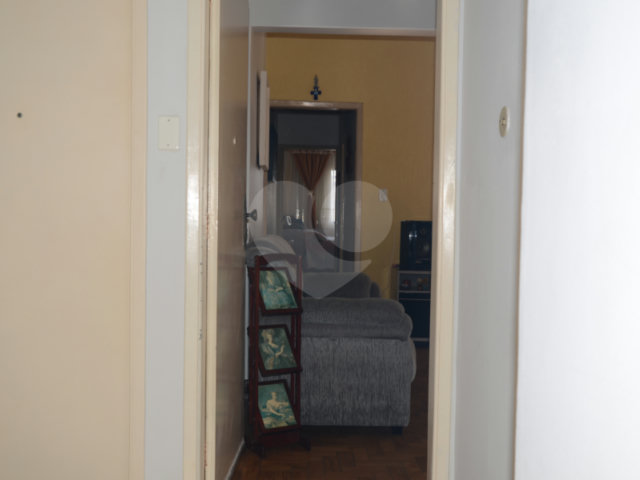 Apartamento à venda com 2 quartos, sendo 1 suíte,  em Itararé, São Vicente, SP