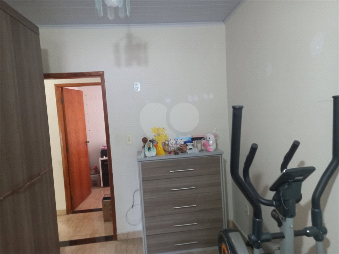 Sobrado à venda com 4 quartos, sendo 1 suíte, em Jardim Peri, São Paulo, SP