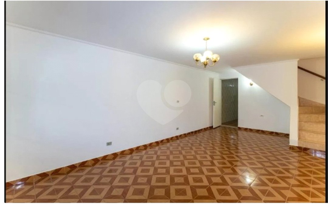 Sobrado à venda com 2 quartos, sendo 1 suíte,  em Água Fria, São Paulo, SP