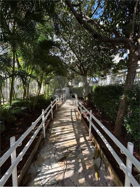 Apartamento à venda com 2 quartos, sendo 1 suíte,  em Vila Andrade, São Paulo, SP