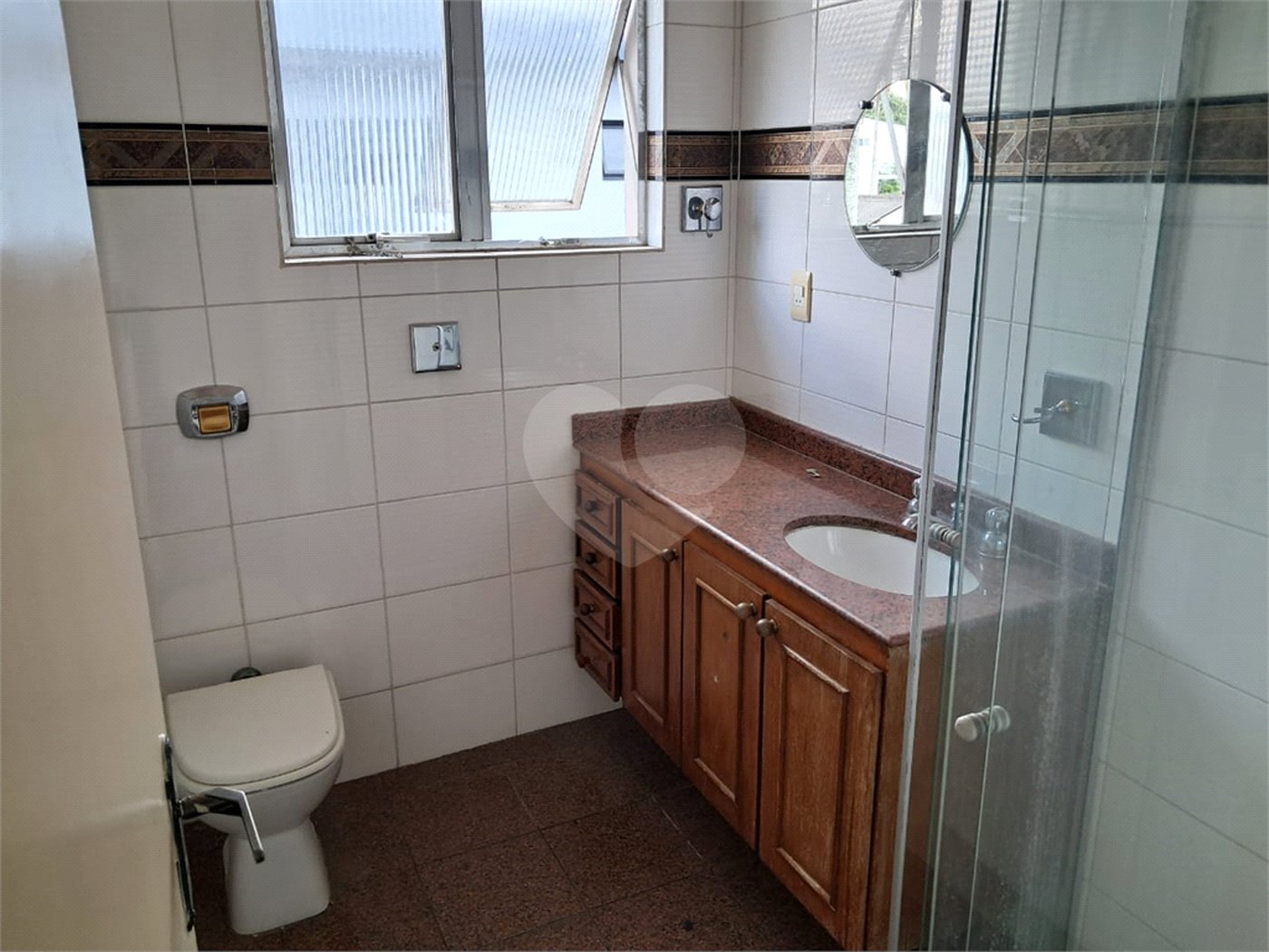 Sobrado para alugar com 4 quartos, sendo 2 suítes, em Interlagos, São Paulo, SP