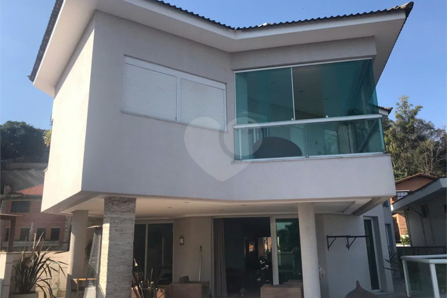 Casa à venda com 5 suítes em Santana, São Paulo, SP