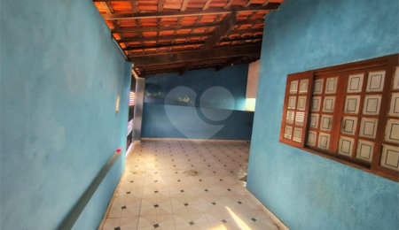 Casa à venda com 3 quartos em Jardim Vieira de Moraes, Itapetininga, SP