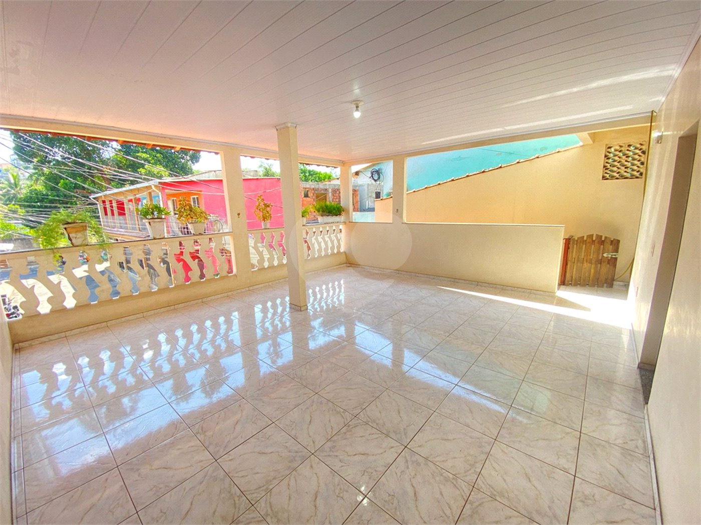 Casa à venda com 3 quartos em Campo Grande, Rio de Janeiro, RJ
