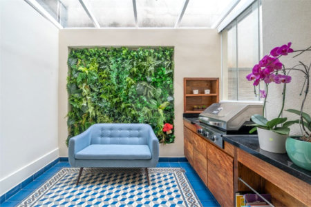 Casa à venda com 4 quartos, sendo 2 suítes, no condomínio Melbourne Residence, São Paulo - SP