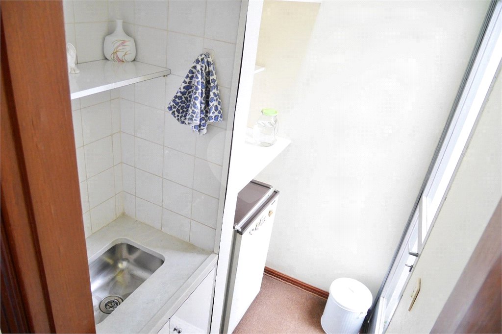 Casa à venda com 4 quartos, sendo 1 suíte,  em Jardim Guedala, São Paulo, SP