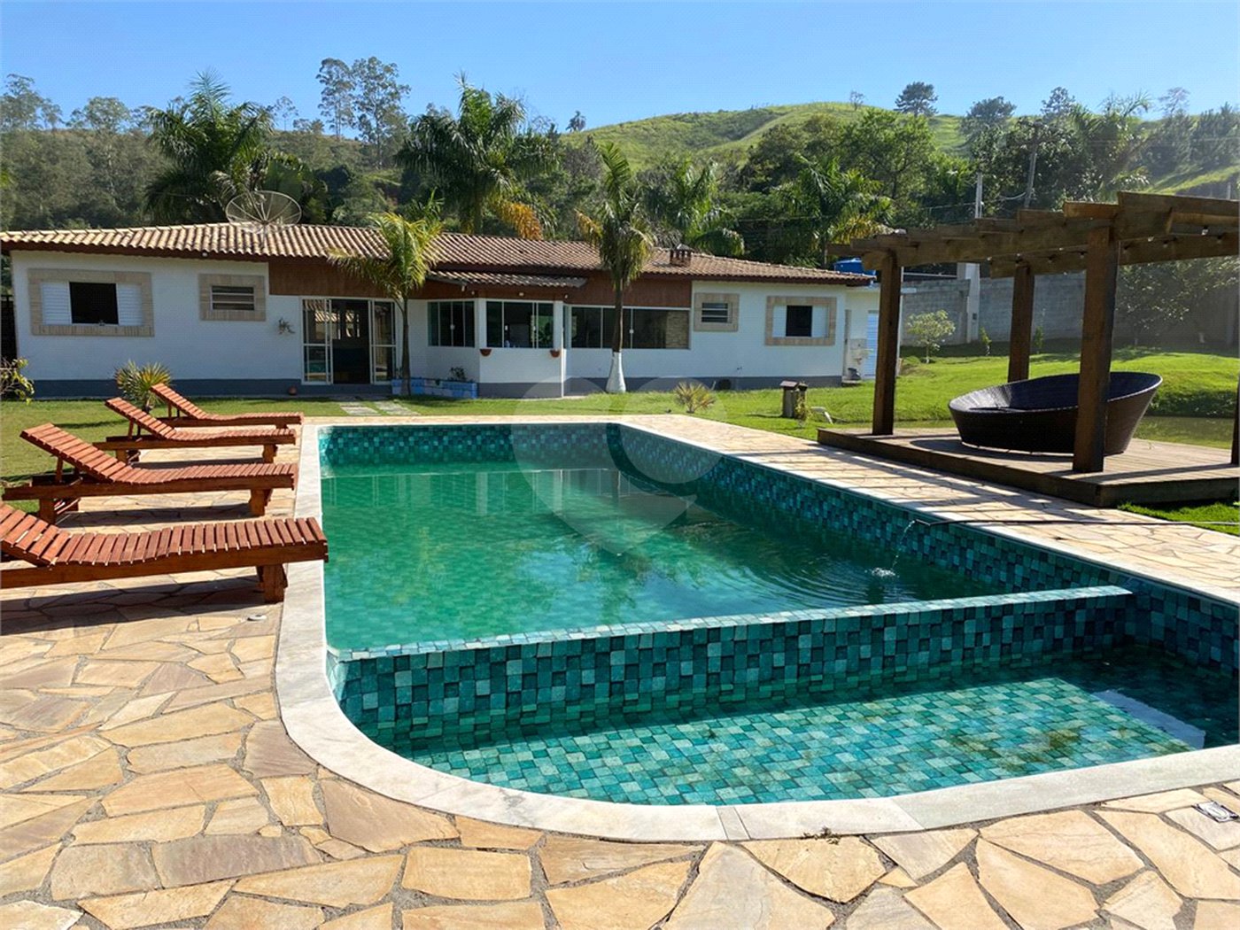 Sítio à venda com 2 suítes em Ouro Fino, Santa Isabel, SP